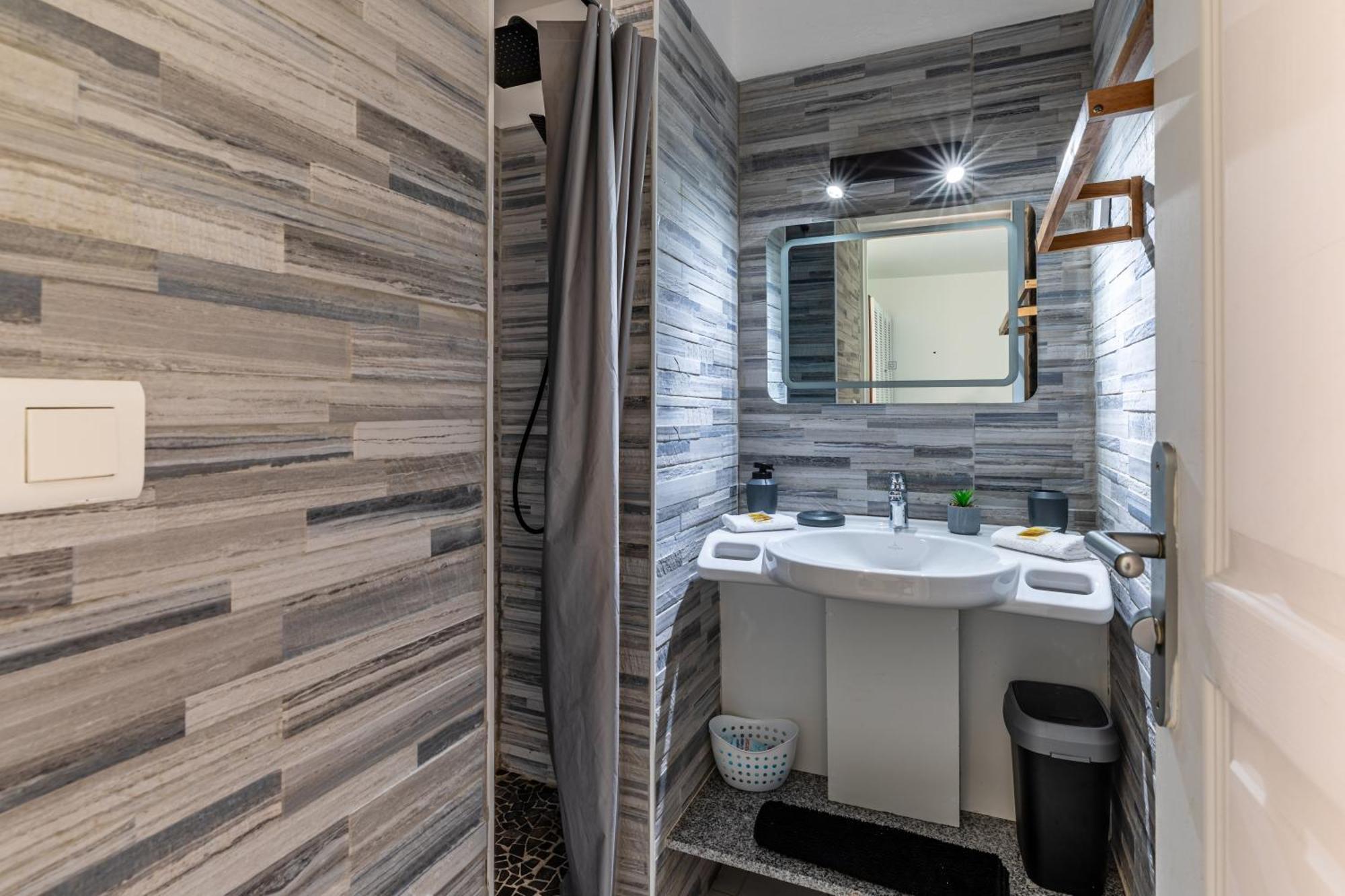Kawan Nid - Tout Confort, Plage A 2 Min A Pied, Piscine, Wifi, Climatisation Grand-Bourg  Luaran gambar