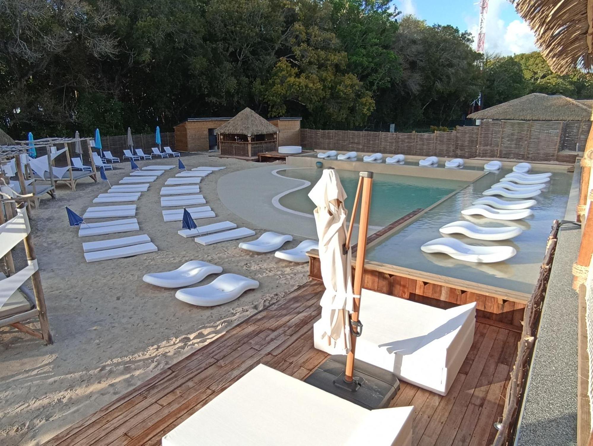 Kawan Nid - Tout Confort, Plage A 2 Min A Pied, Piscine, Wifi, Climatisation Grand-Bourg  Luaran gambar
